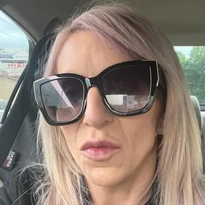 Meet your Posher, Missy